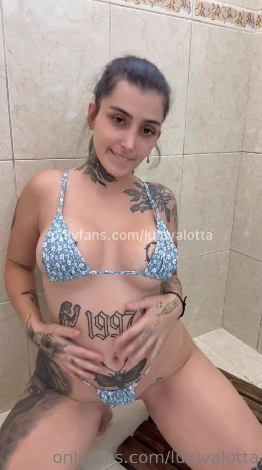 Luluvalotta Tweeter Teasing Straight Brown Eyes Bbw Body Black Hair Manyvids Model Tiktoker Masturbation Shower Caucasian Dildo Xer Horny Brazilian Adult