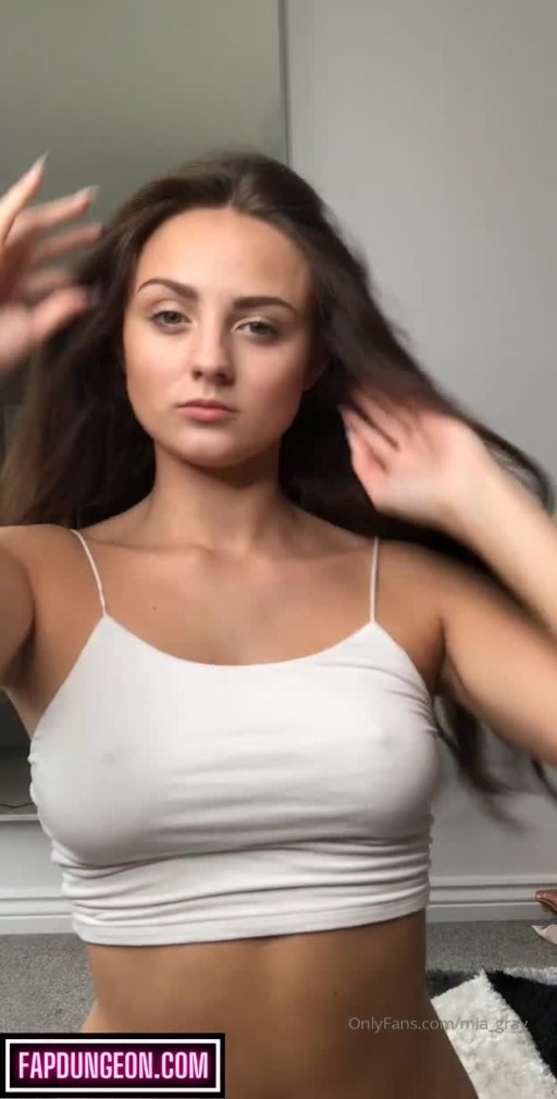 Summer Brookes Influencer Female Instagrammer Tiktoker Bisexual Onlyfans Model Onlyfans Athletic Body Xer Big Ass Straight Caucasian Facebooker Sexy Brunette