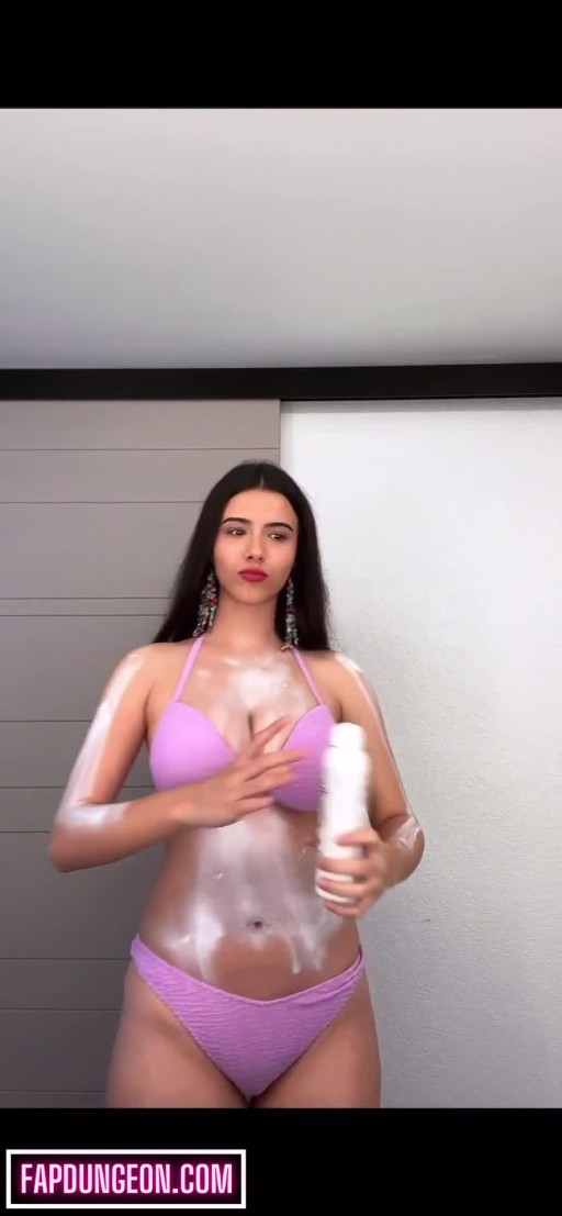 Strawberrytabbyy Redditor American Fansly Model Adult Content Creator Straight Busty Twitcher Onlyfans Instagrammer Latin Bisexual Snapchater Nudes Content