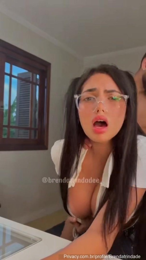 Brenda Trindade Brown Hair Brazilian Influencers Pornstar Camgirl Style Internet Personality Latin Influencer Female Xer Gray Eyes Huge Ass Adult Model
