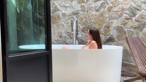 Olivia Mae Straight Leaked Bath Tub Adult Content Creator Tub Xer Black Hair Tweeter Big Breasts American Nude Bath Onlyfans Green Eyes Influencers Video