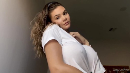 Ashley Tervort Huge Telegrammer Brown Eyes Huge Tits Instagrammer Huge Breasts Caucasian American Tiktoker Though Athletic Body Tits Video Female Redditor