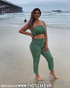Dianaalvaradx Brown Hair Big Ass Female Thick Latin