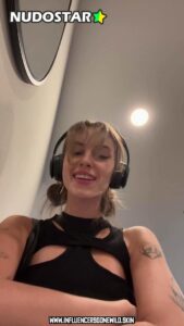 Eva Cudmore Caucasian Leaks Bisexual Tiktok Star